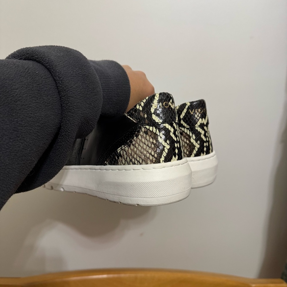 Vionic Simasa Sneaker Size 9.5 - Picture 6 of 9